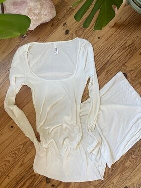 SKIMS White Scoop Neck Ribbed Dress